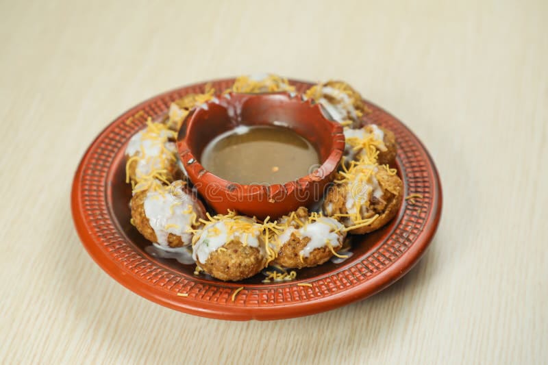 ๐ฅ Dahi Fuchka โ Creamy & Tangy Street Treat | 9 Piece