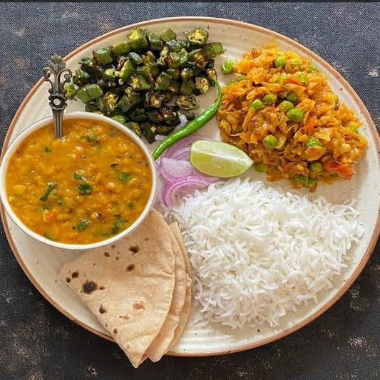 Veg Thali – A Symphony of Flavors 🌿